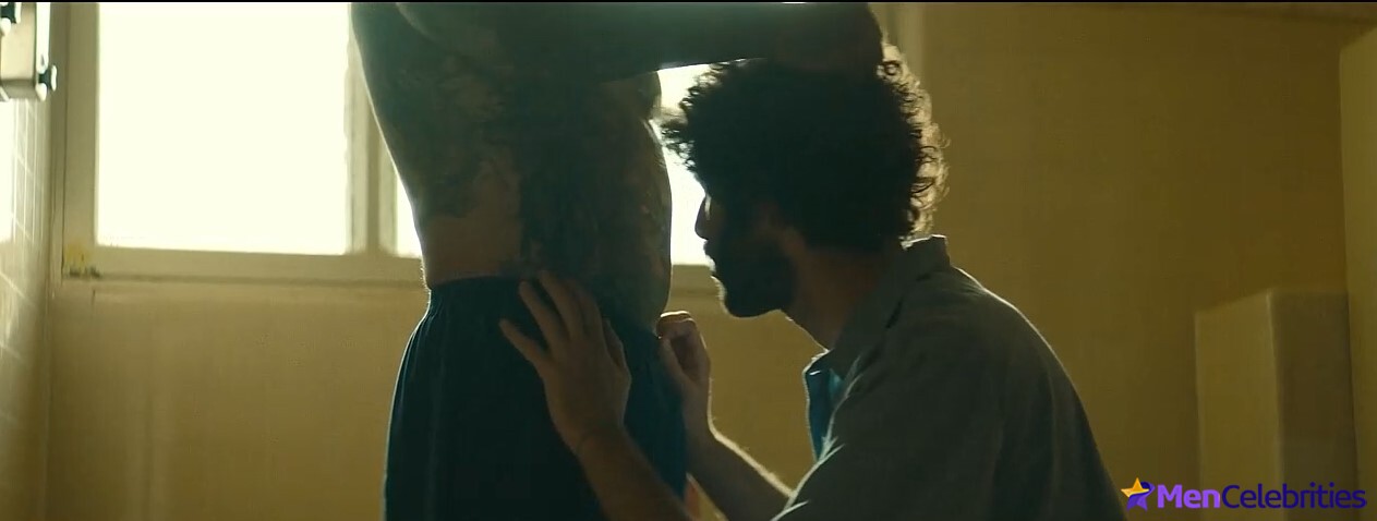 Robert LaSardo nude photos