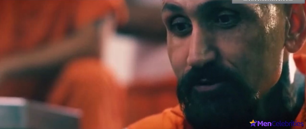 Robert LaSardo nude photos