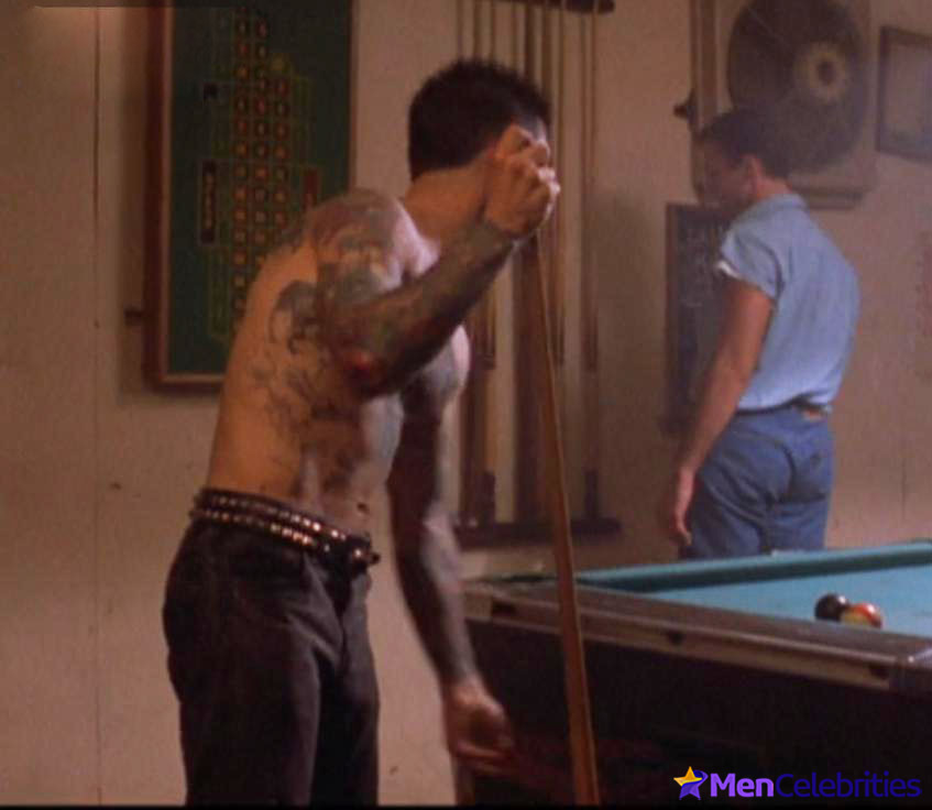 Robert LaSardo nude photos