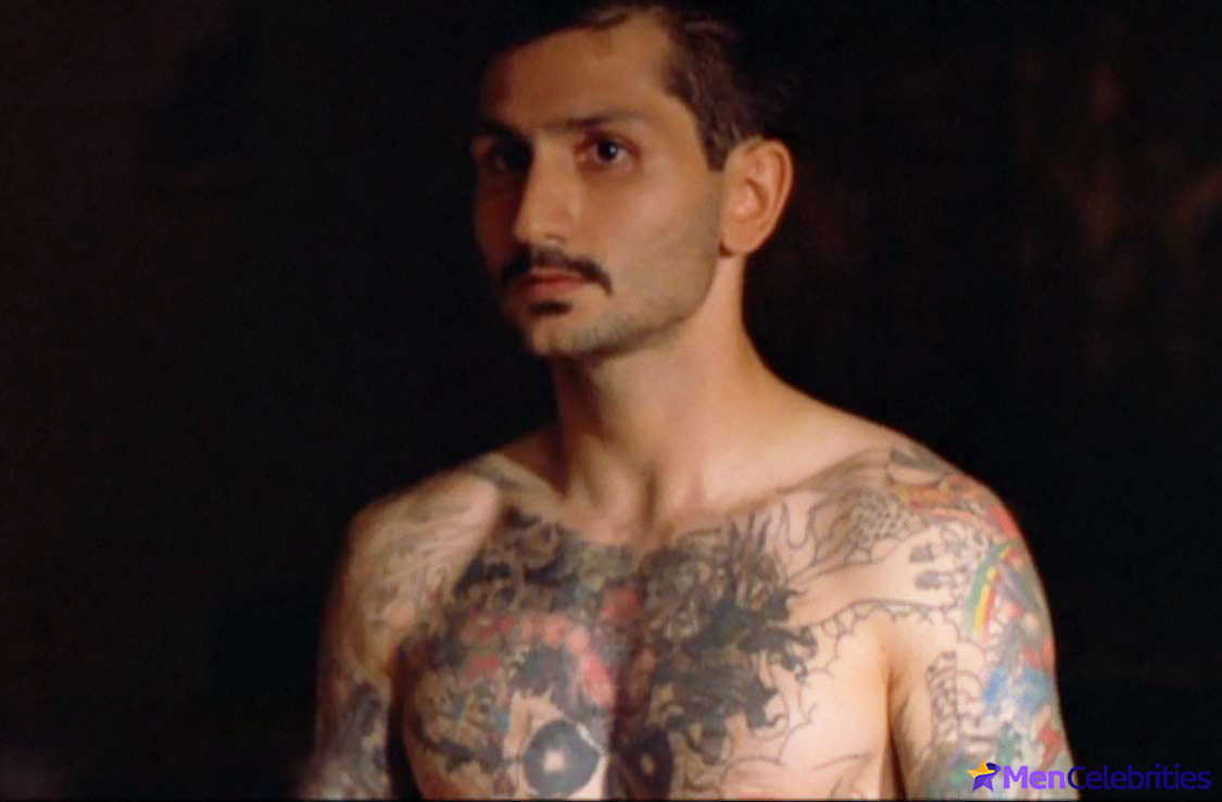 Robert LaSardo nude photos