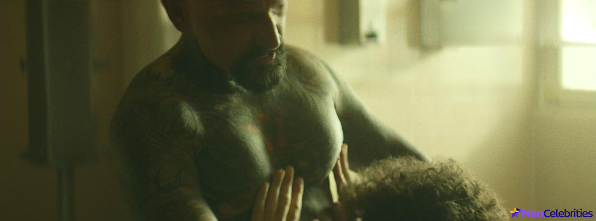 Robert LaSardo nude photos