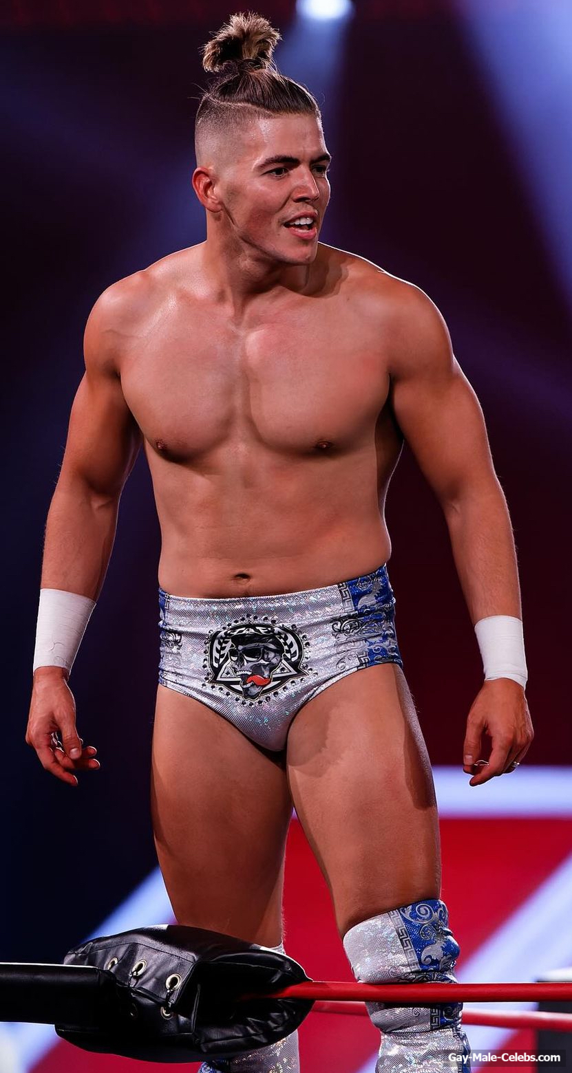 Sammy Guevara nude and sexy