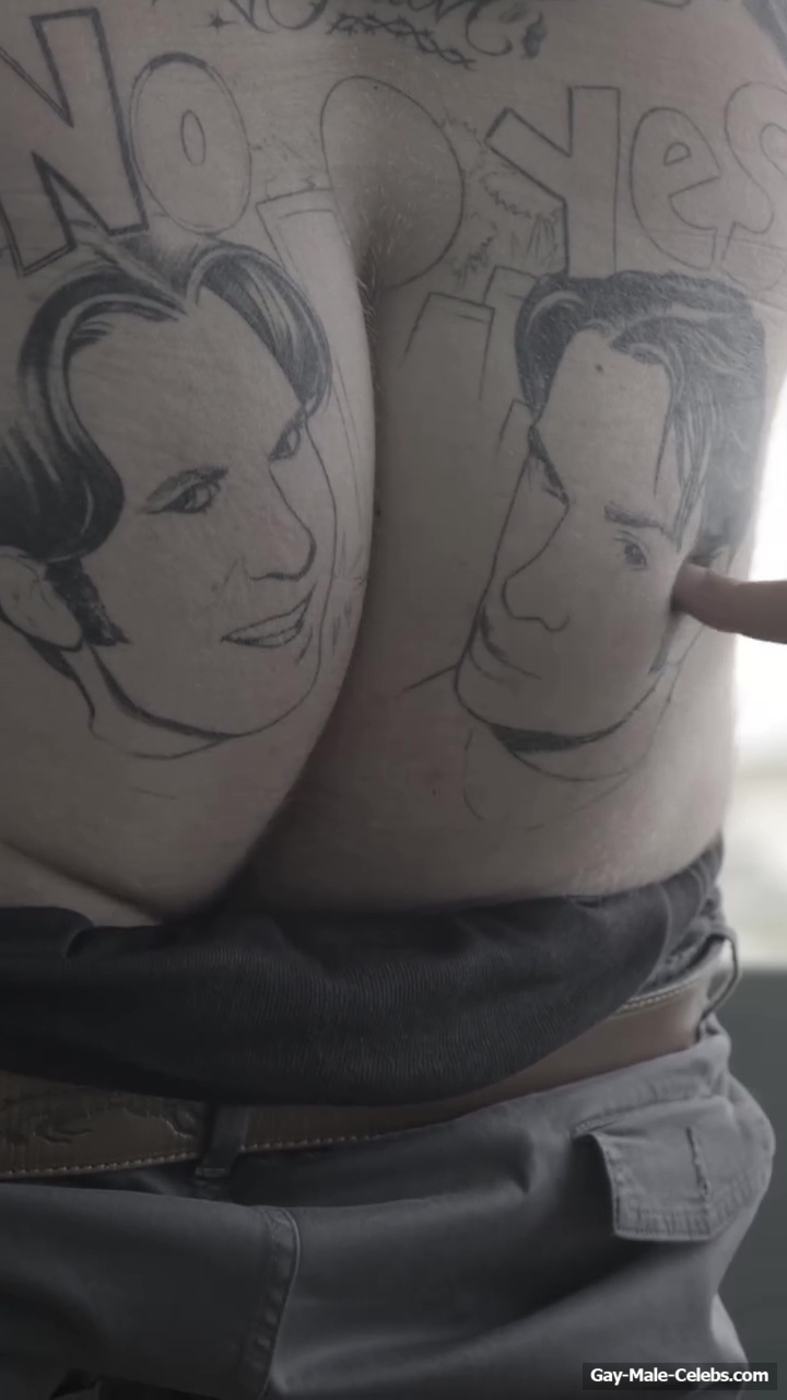 Teddy Swims naked ass