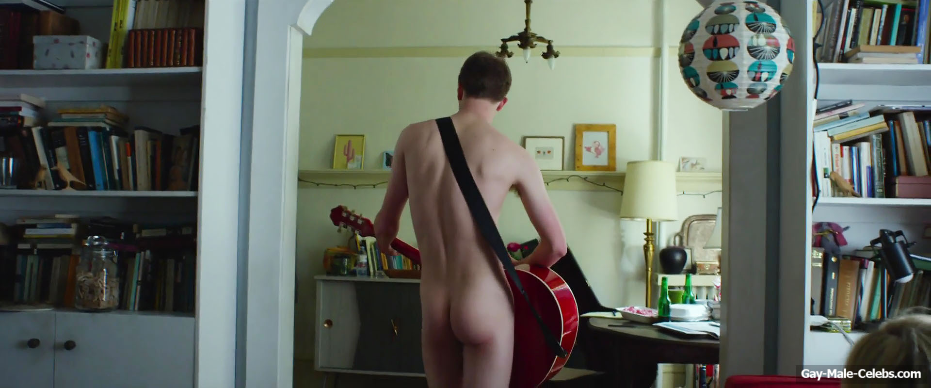 Thomas Mann nude ass