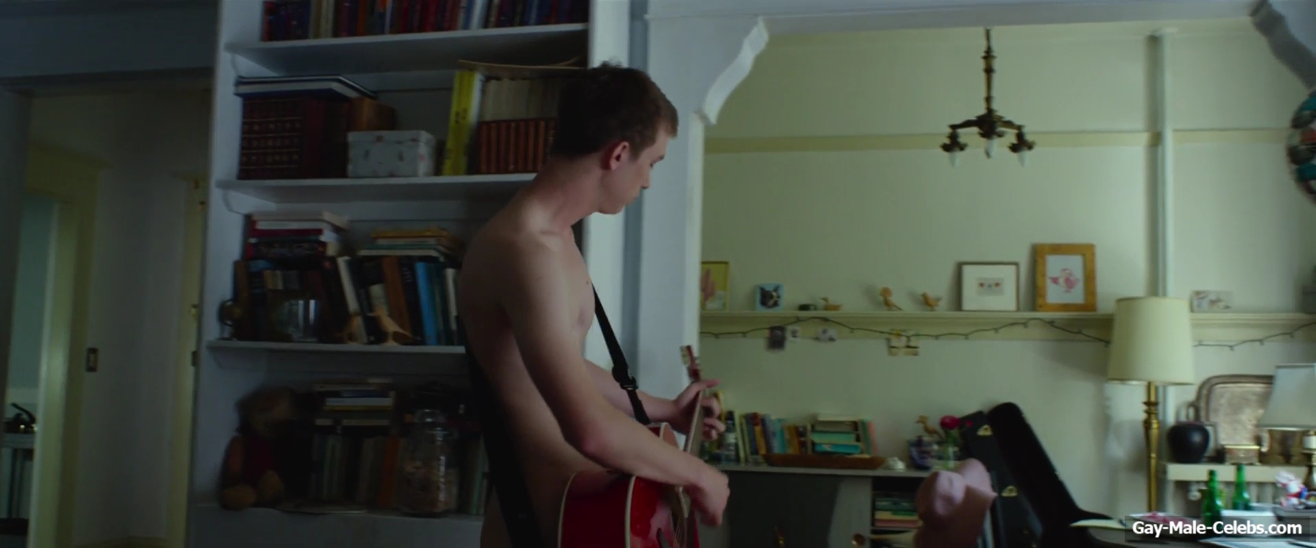 Thomas Mann nude in Brain on Fire