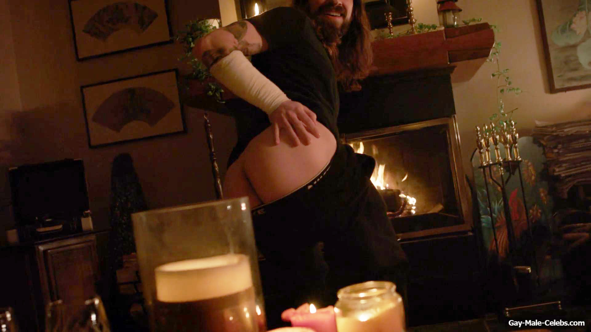 Alex Lee Williams frontal nude