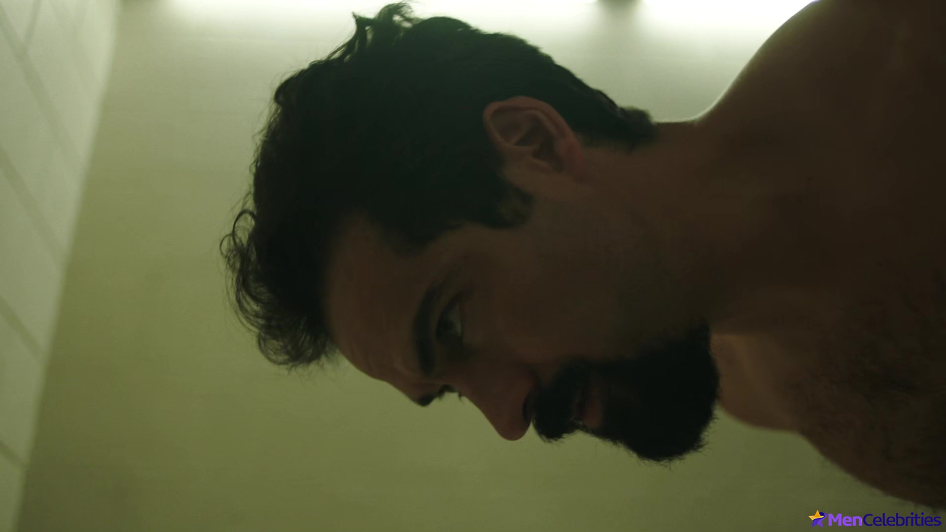 Alfonso Herrera nude scenes