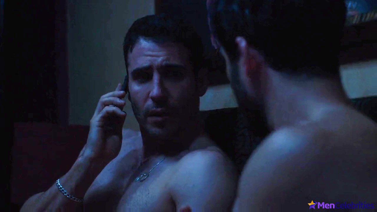 Alfonso Herrera nude scenes
