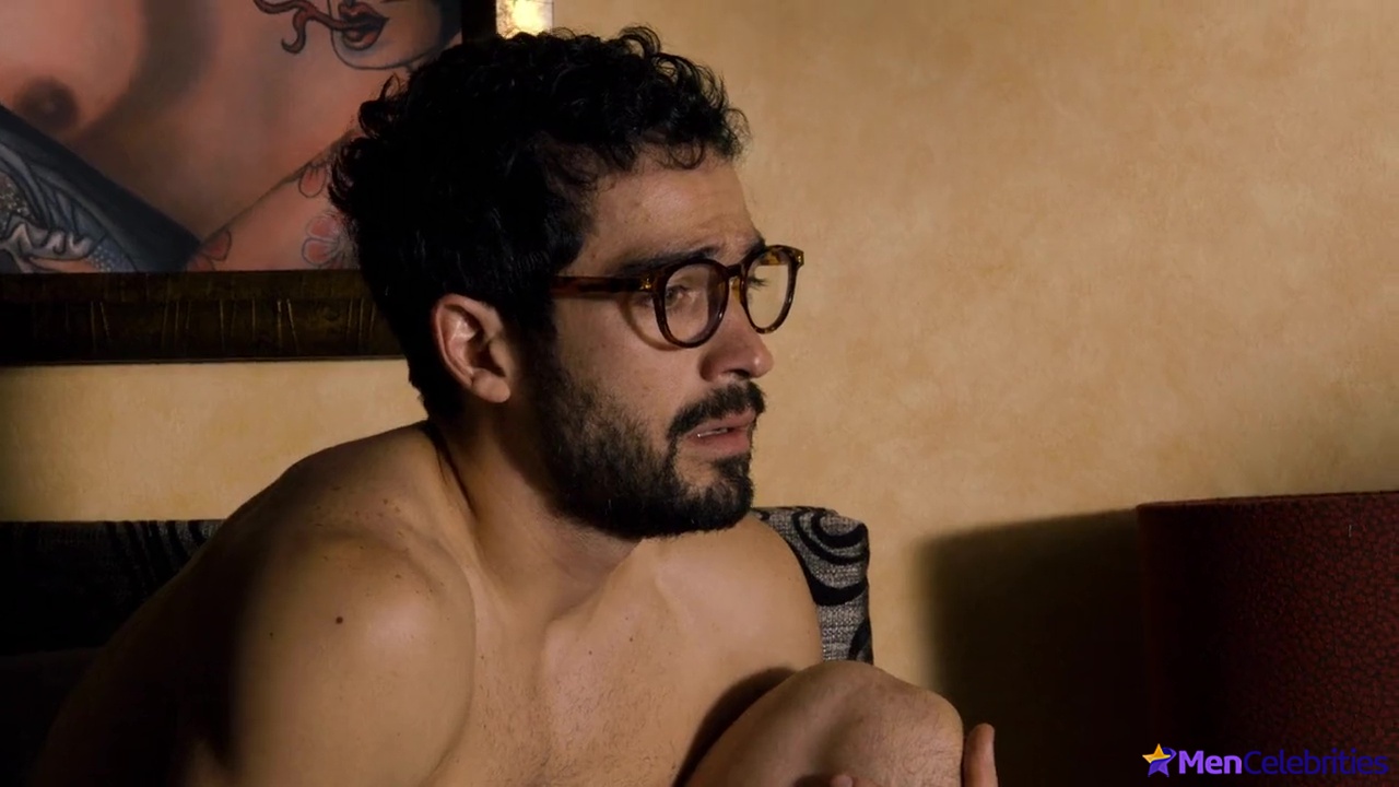 Alfonso Herrera nude scenes