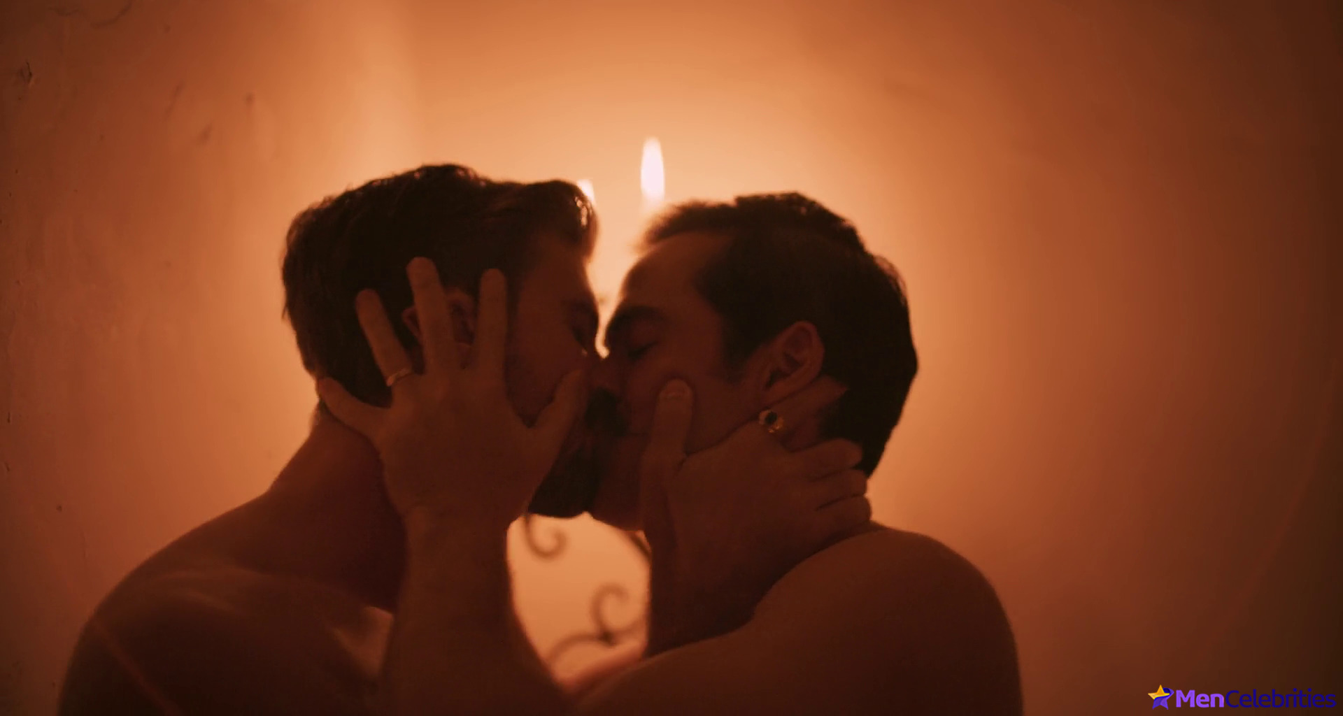 Alfonso Herrera sexy