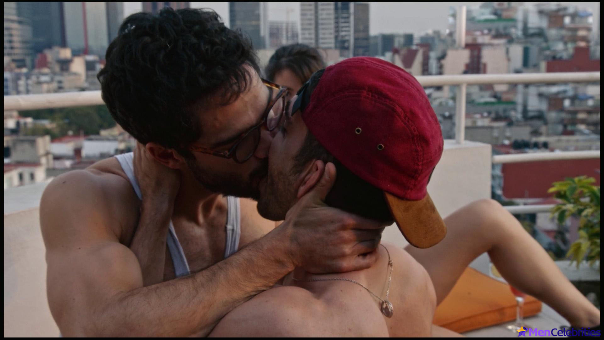 Alfonso Herrera nude scenes