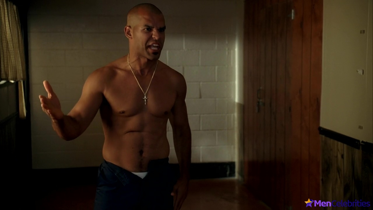 Amaury Nolasco nude scenes