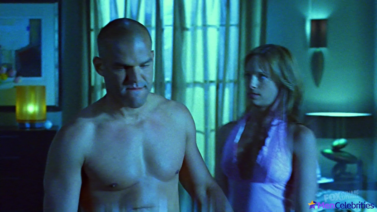 Amaury Nolasco nude scenes