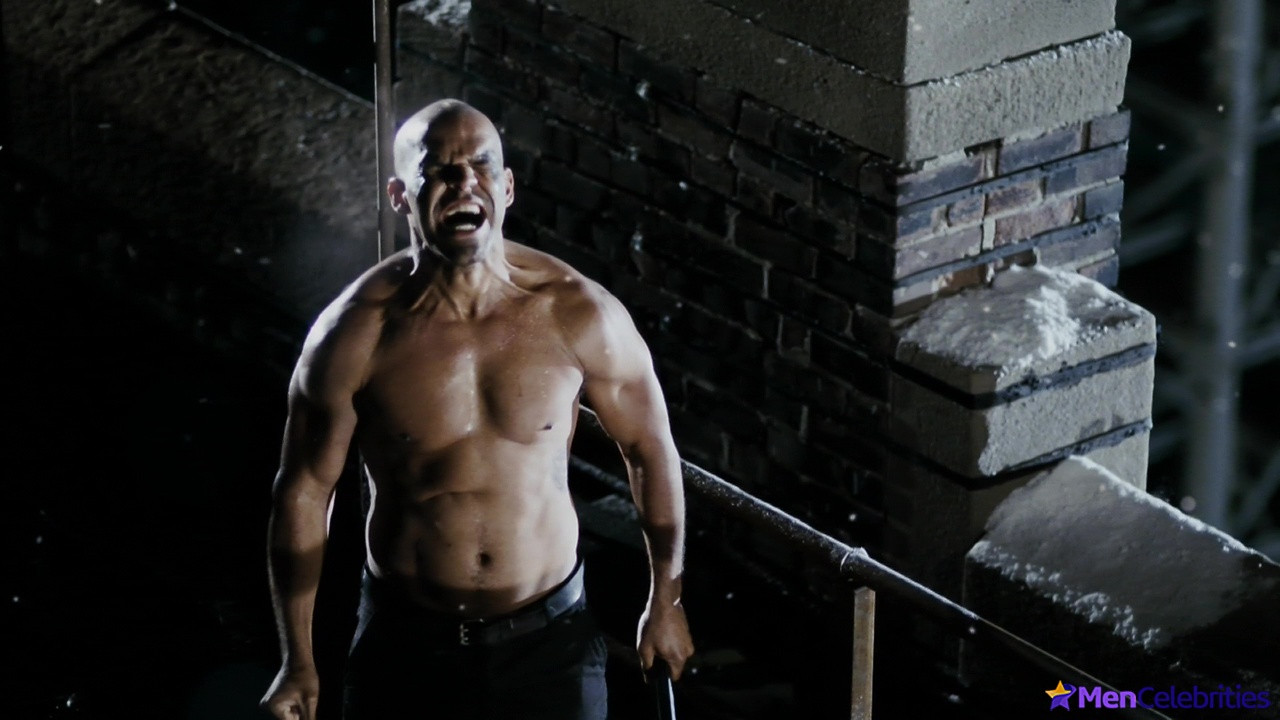 Amaury Nolasco nude scenes