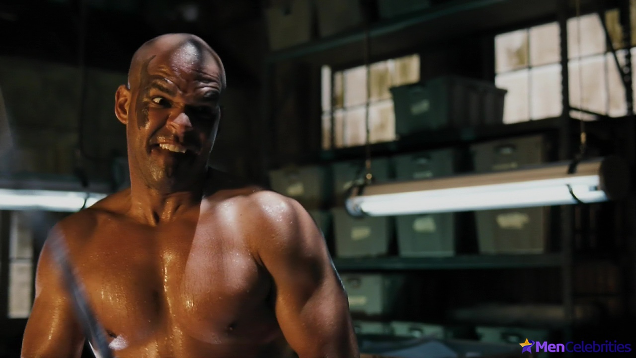 Amaury Nolasco nude scenes