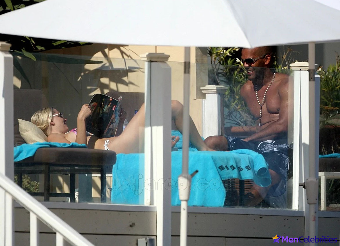 Amaury Nolasco shirtless pics