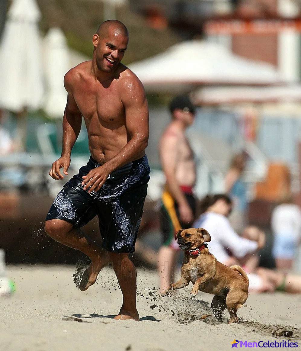 Amaury Nolasco sexy