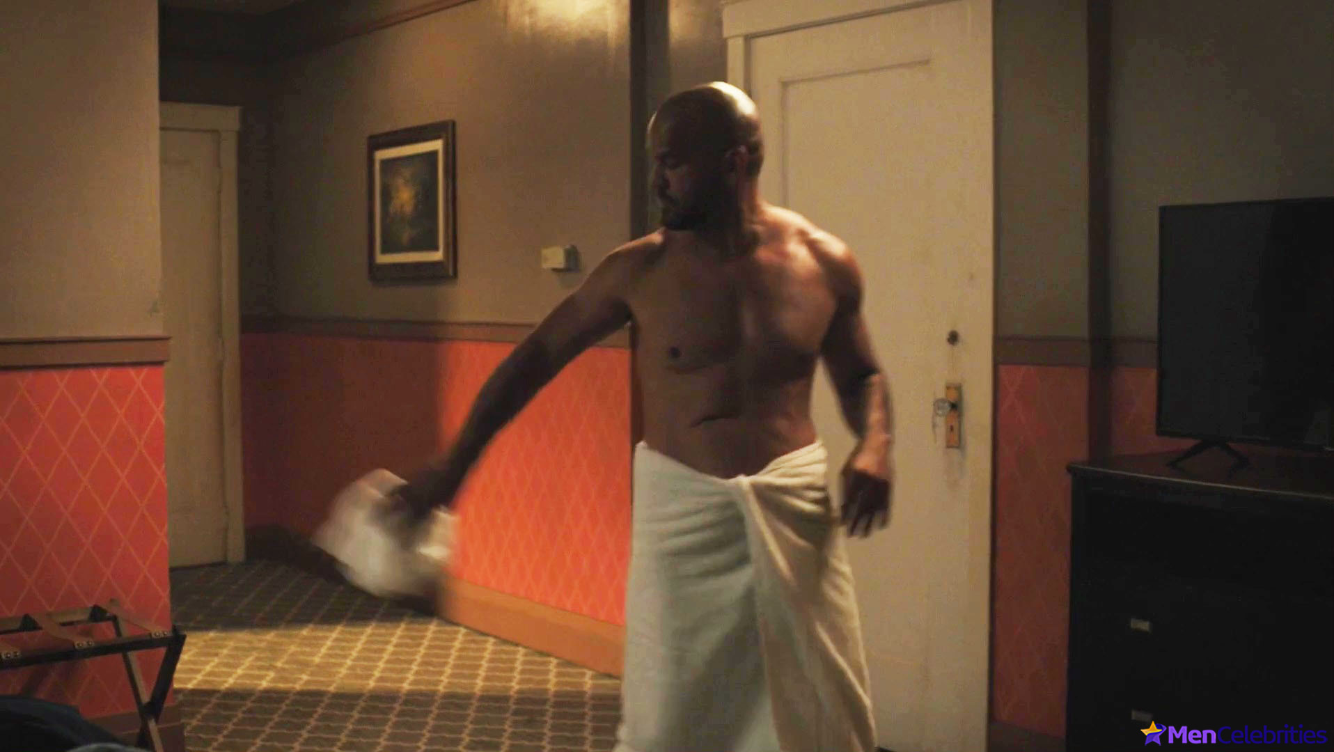 Amaury Nolasco nude scenes