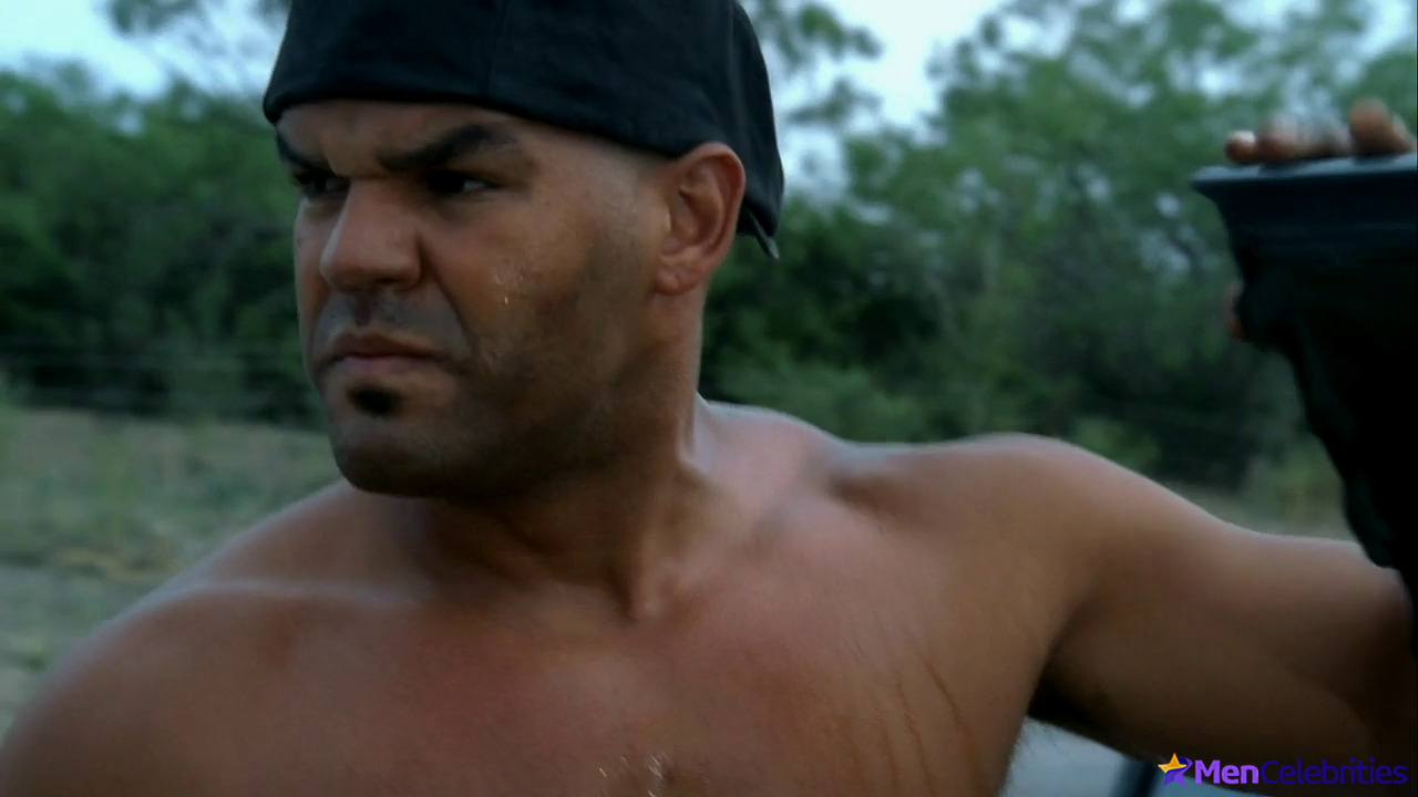 Amaury Nolasco nude scenes