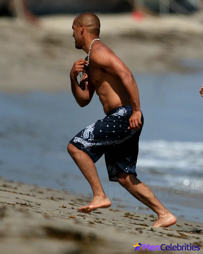 Amaury Nolasco shirtless pics
