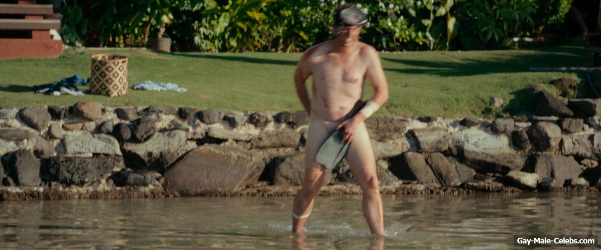 Billy Zane nude in Waltzing With Brando