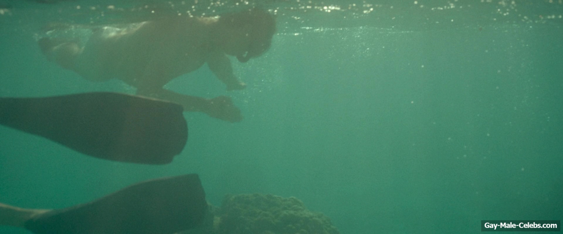 Billy Zane nude in Waltzing With Brando