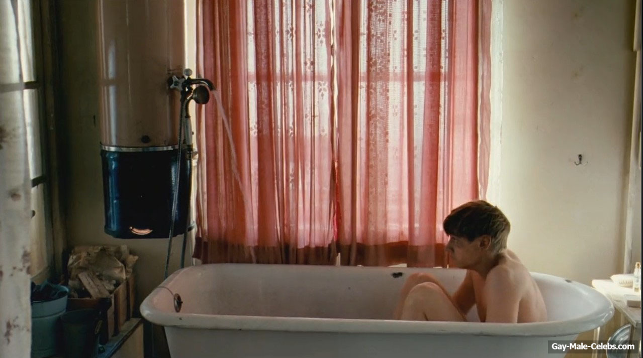 David Kross nude in The Reader