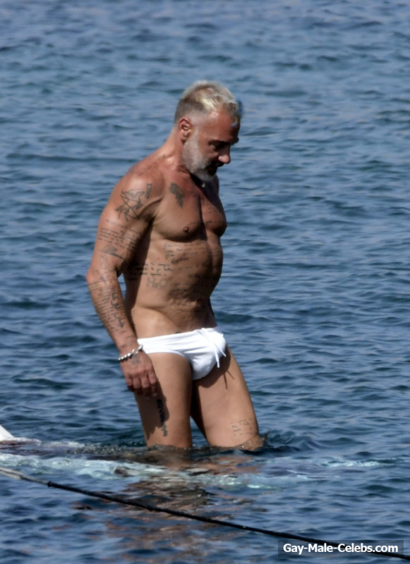 Gianluca Vacchi nude pics