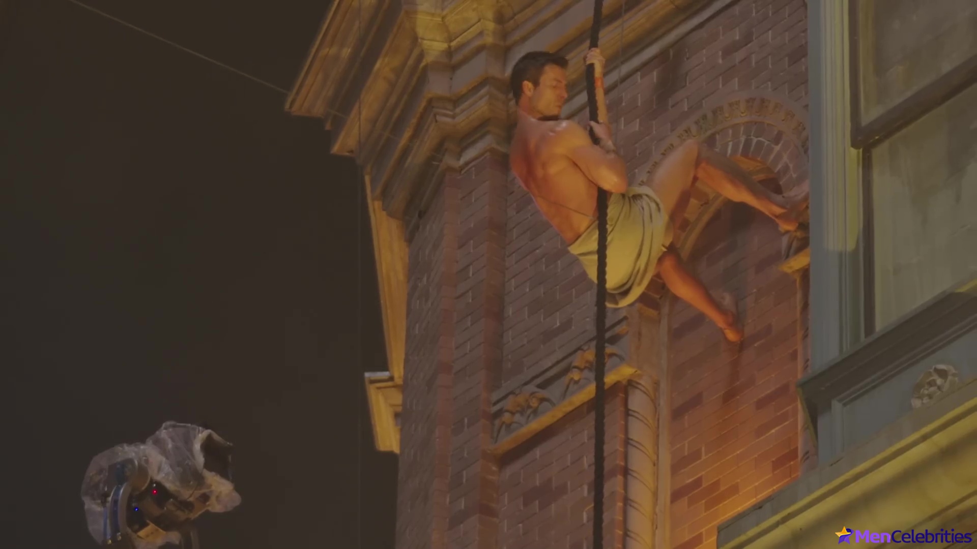 Glen Powell nude in The Running Man BTS