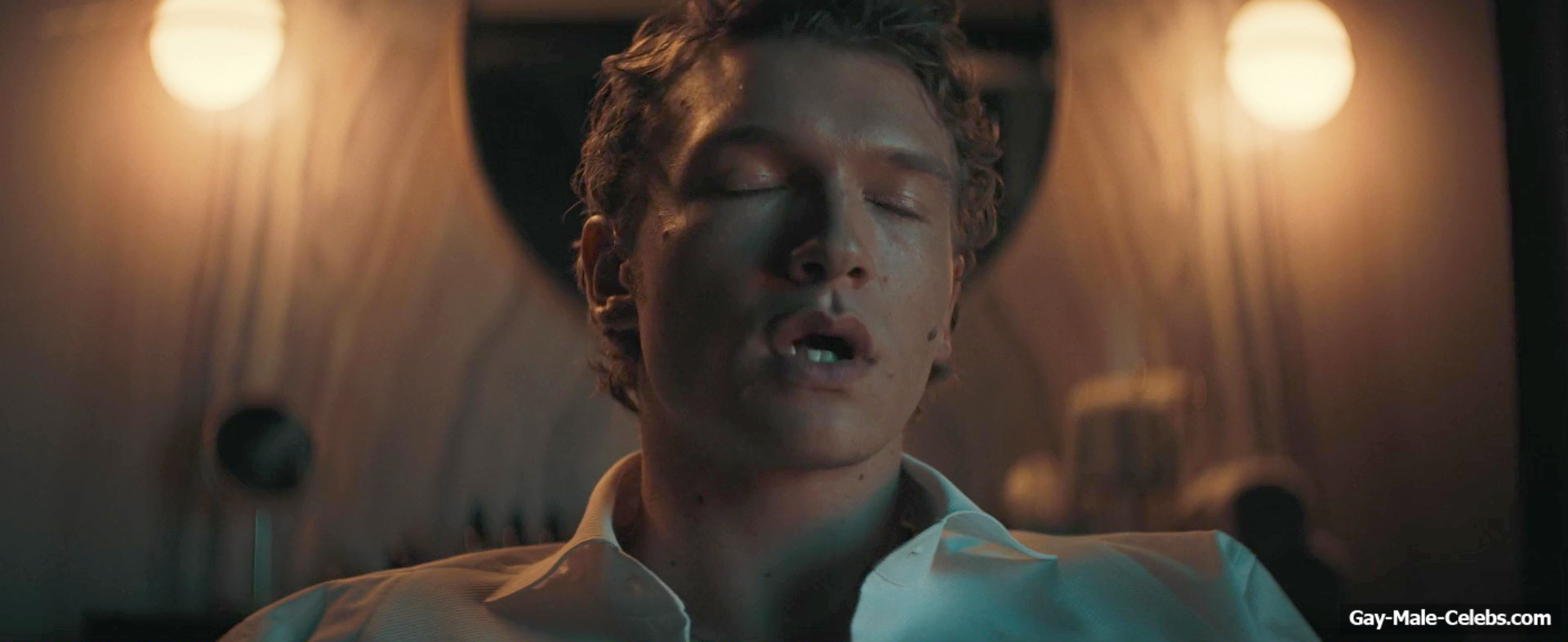 Hudson Williams nude in Heated Rivalry