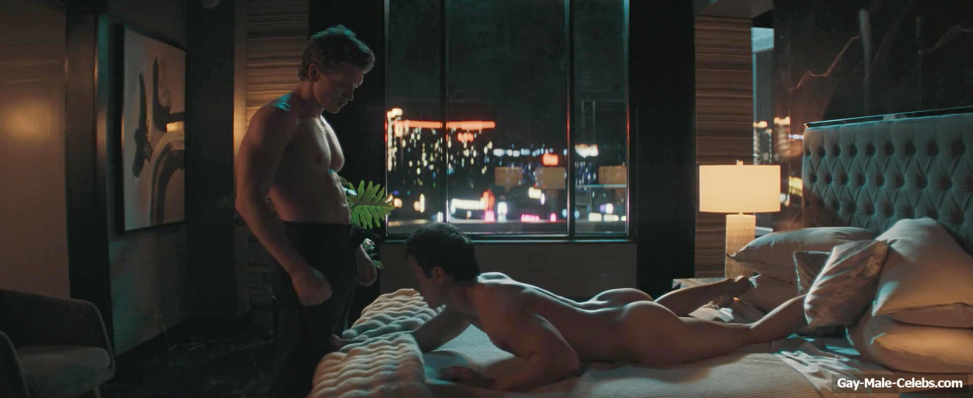 Hudson Williams nude