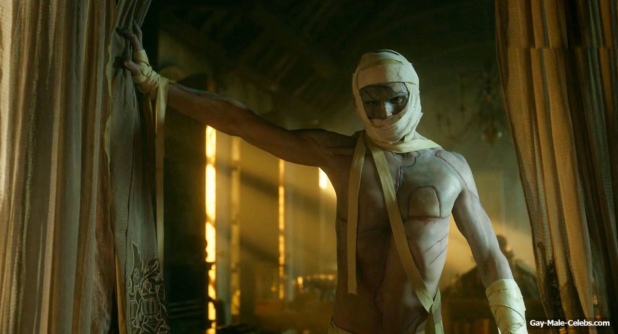 Jacob Elordi shirtless in Frankenstein