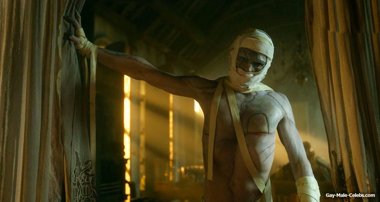 Jacob Elordi shirtless in Frankenstein