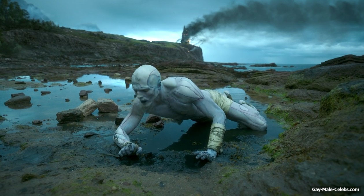 Jacob Elordi shirtless in Frankenstein