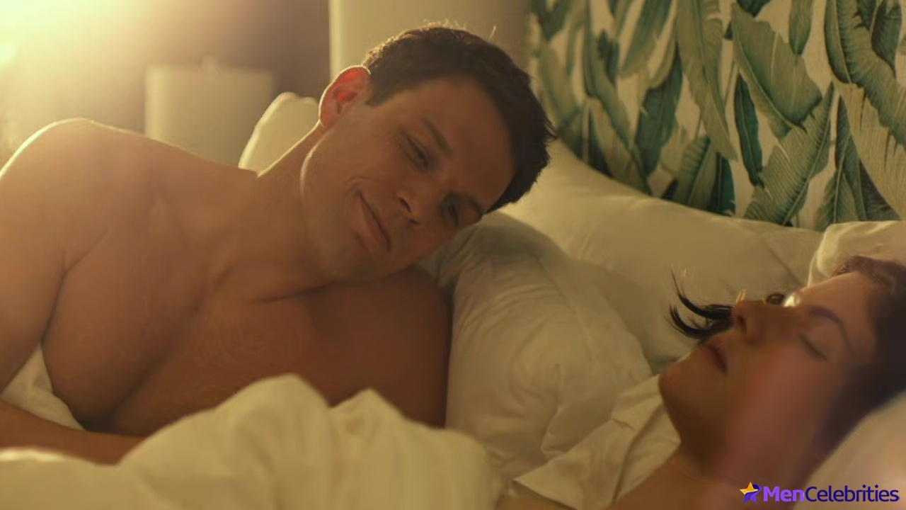 Jake Lacy nude scenes