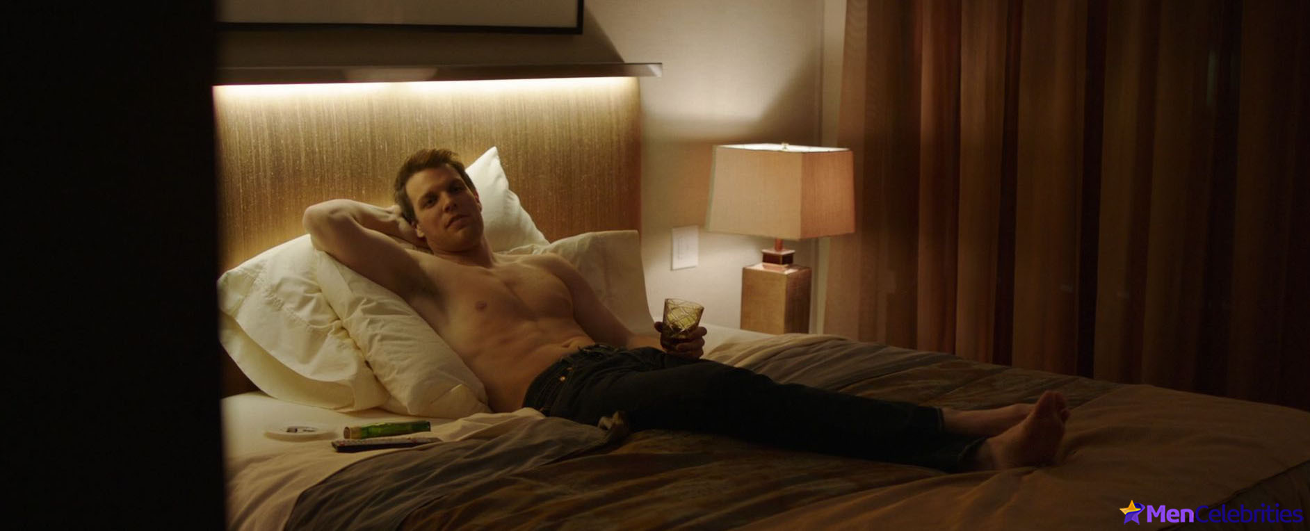 Jake Lacy nude scenes