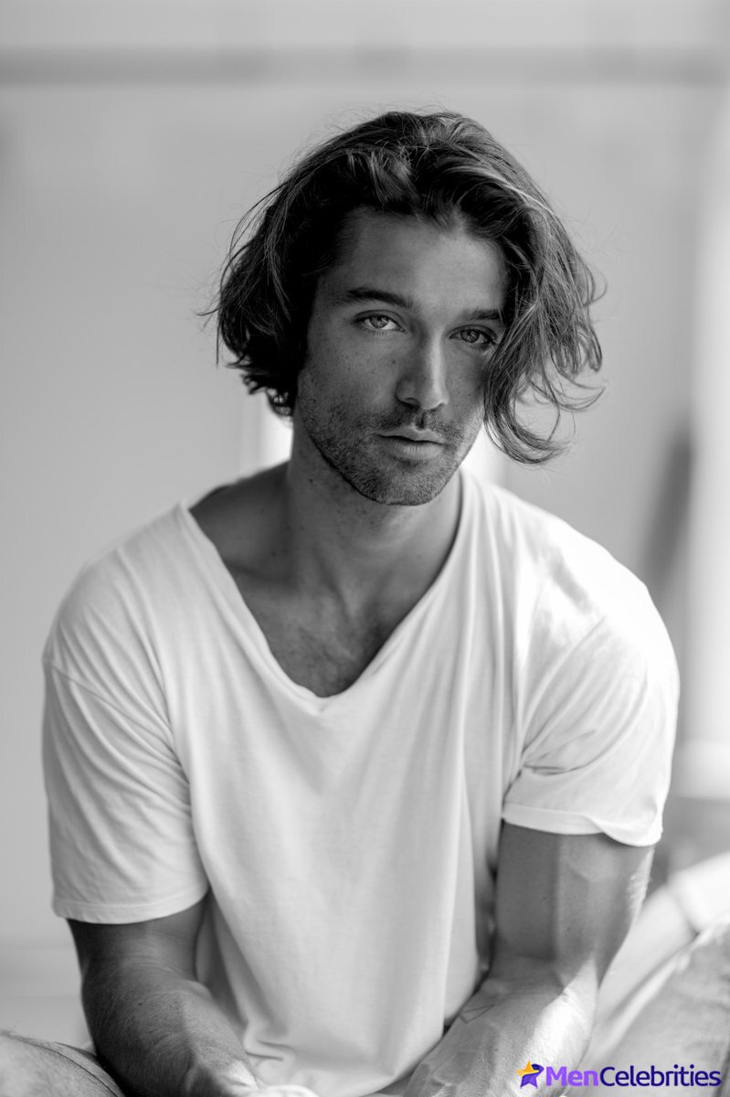 Joey Scarpellino nude pics