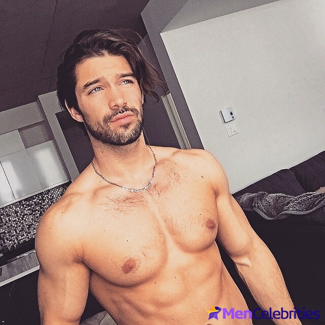 Joey Scarpellino nude pics