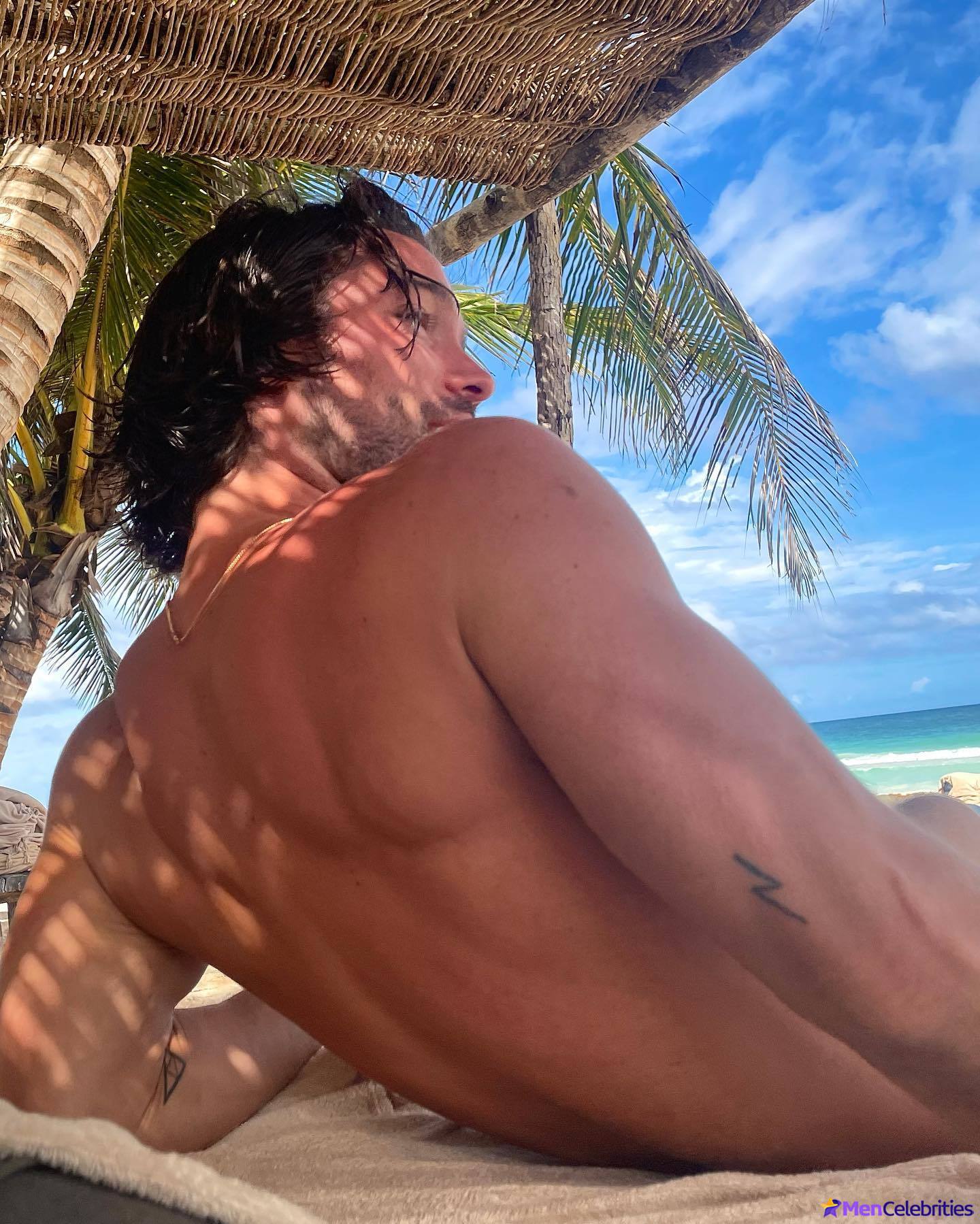 Joey Scarpellino nude pics