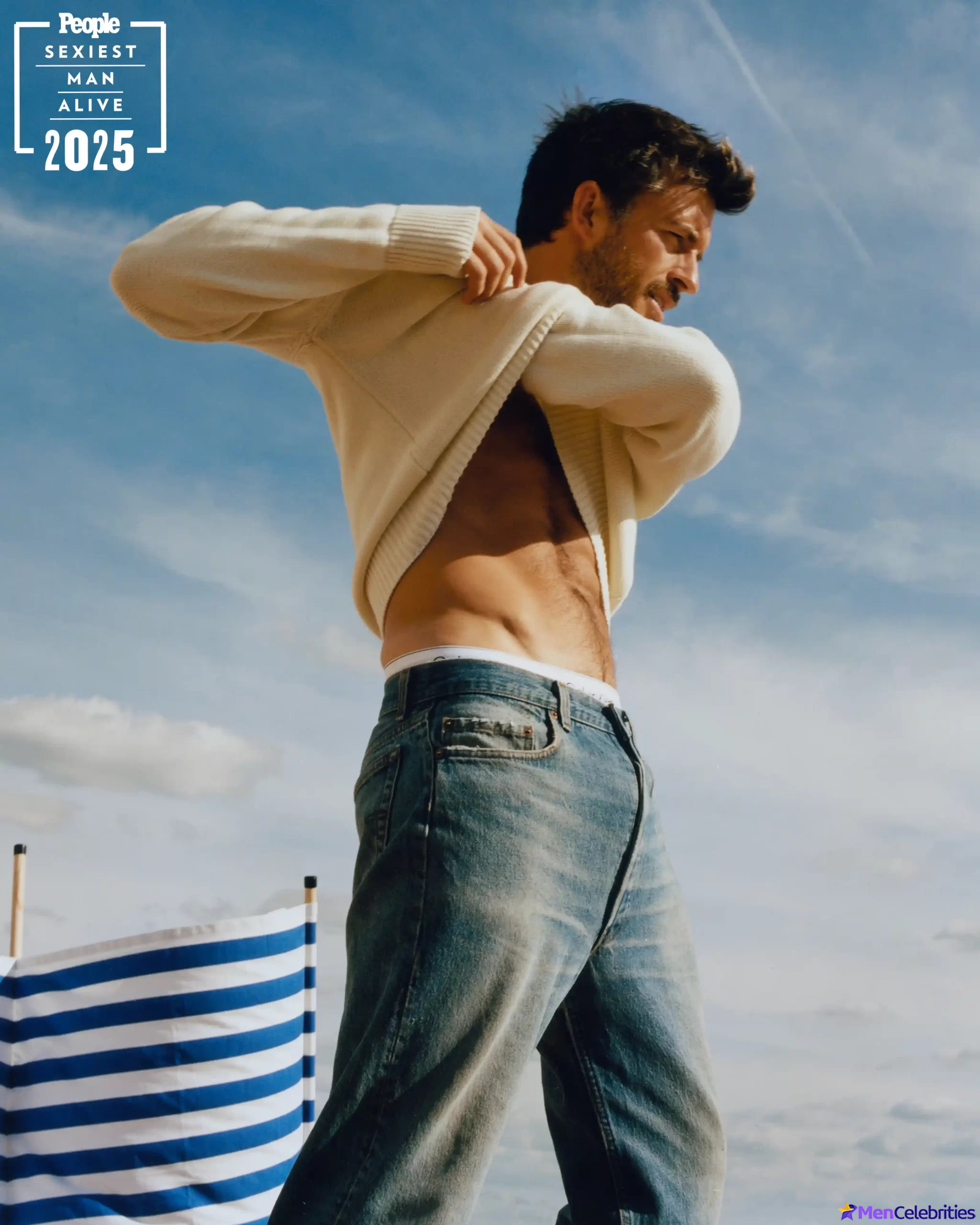 Jonathan Bailey sexy for People