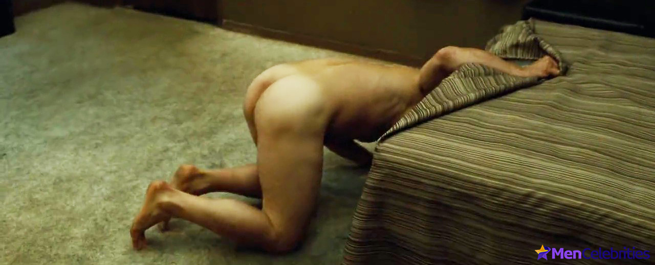 Josh Brolin nude scenes