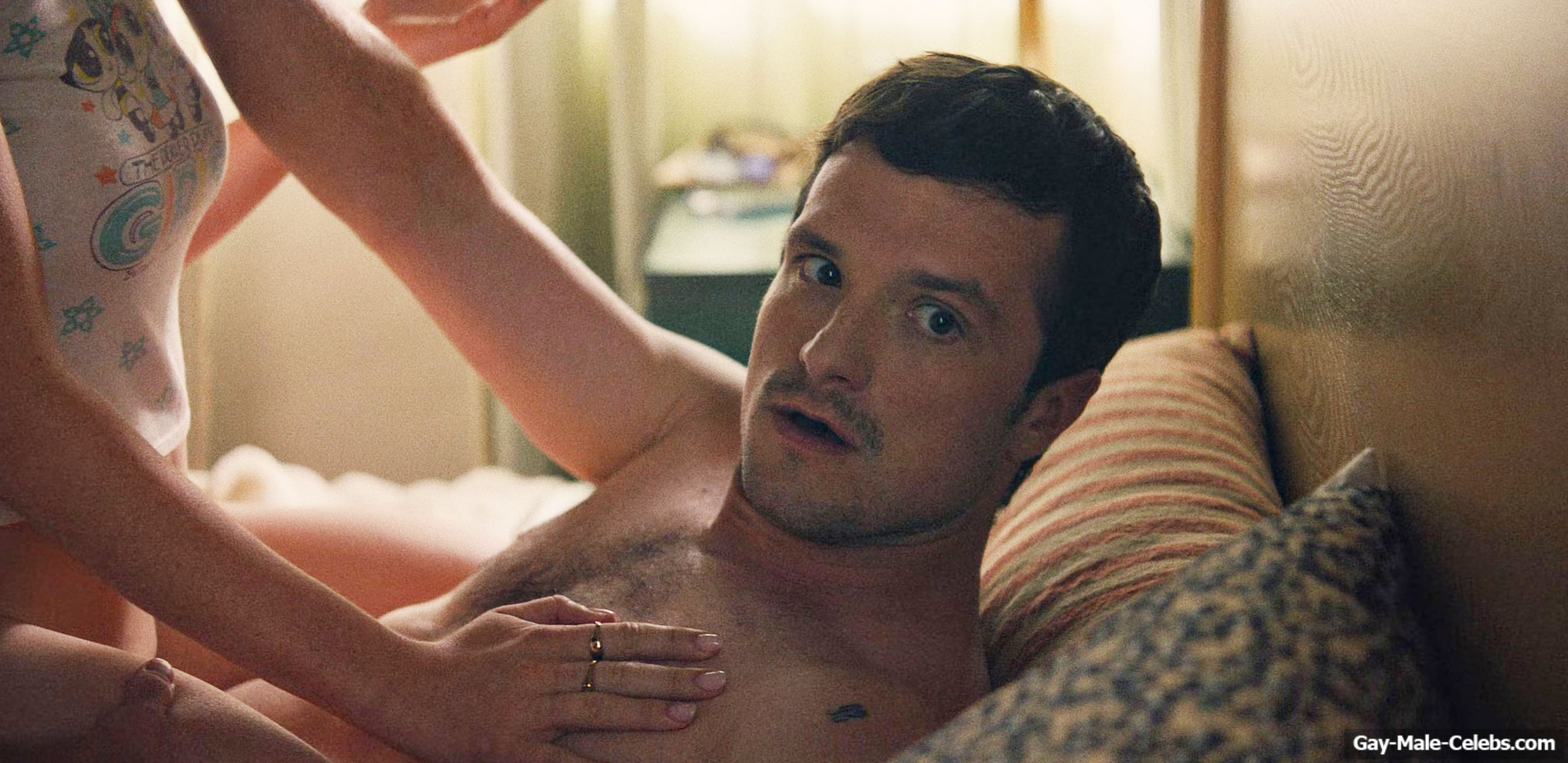 Josh Hutcherson naked