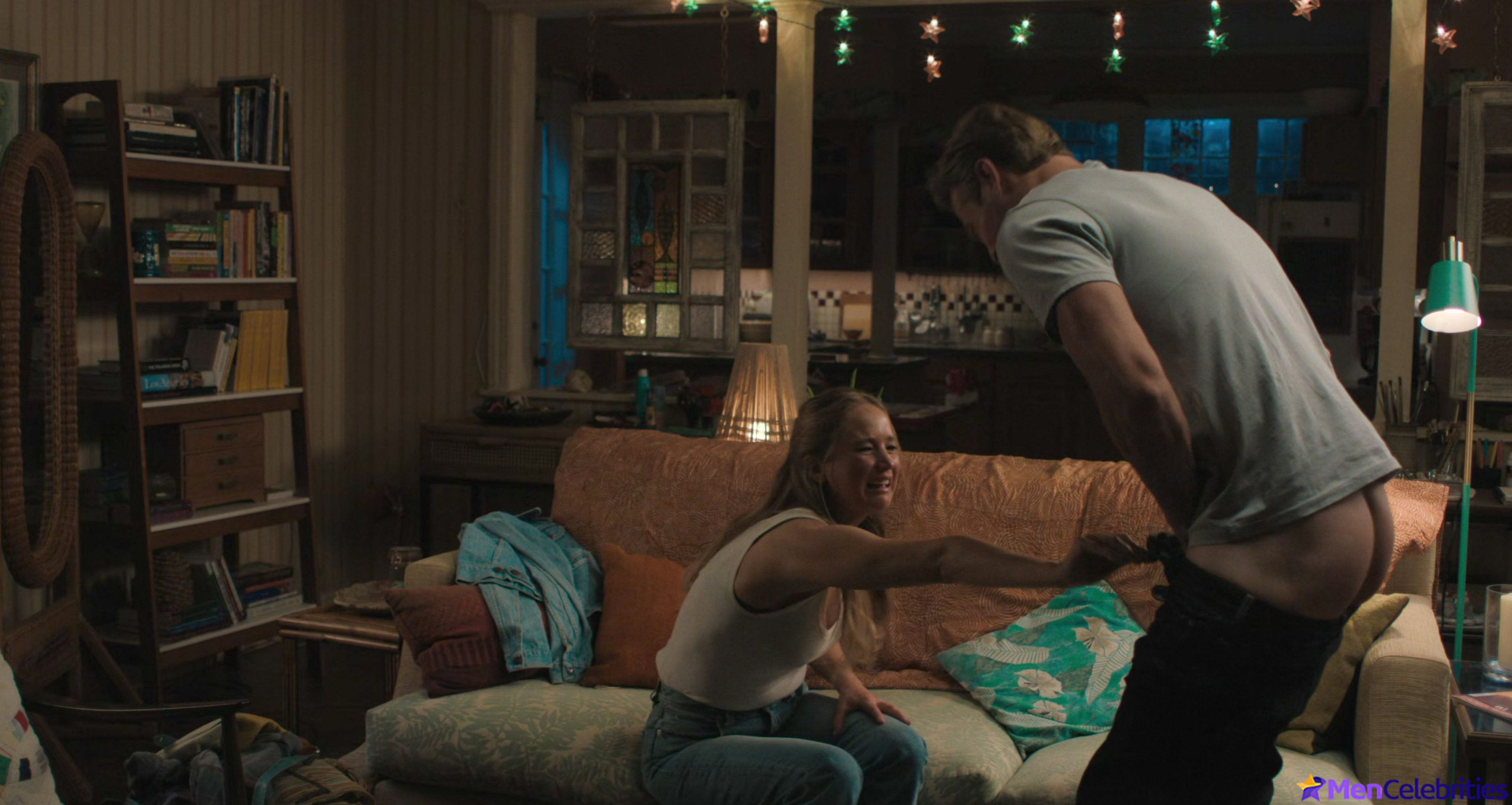 Matthew Noszka nude ass