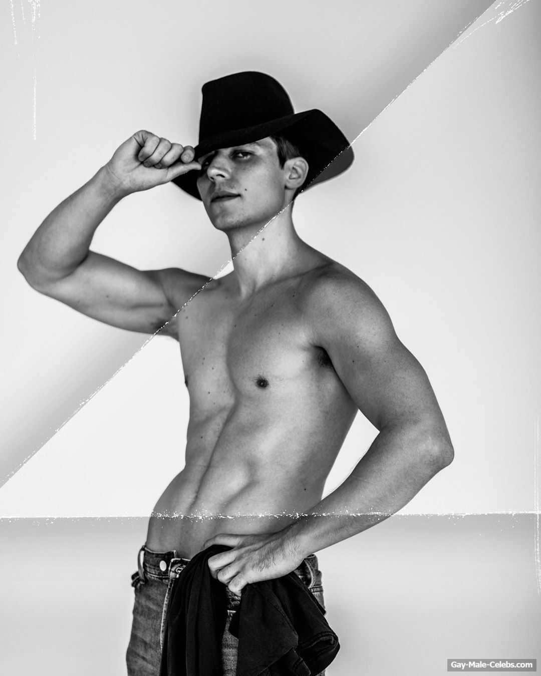 Nolan Gerard Funk nude pics