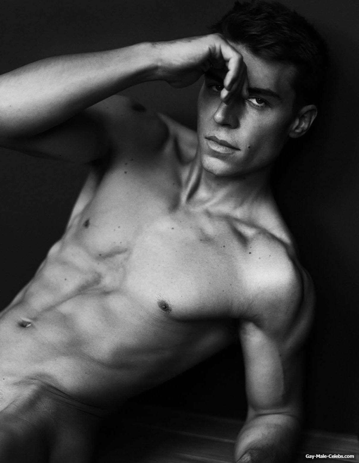 Nolan Gerard Funk nude pics