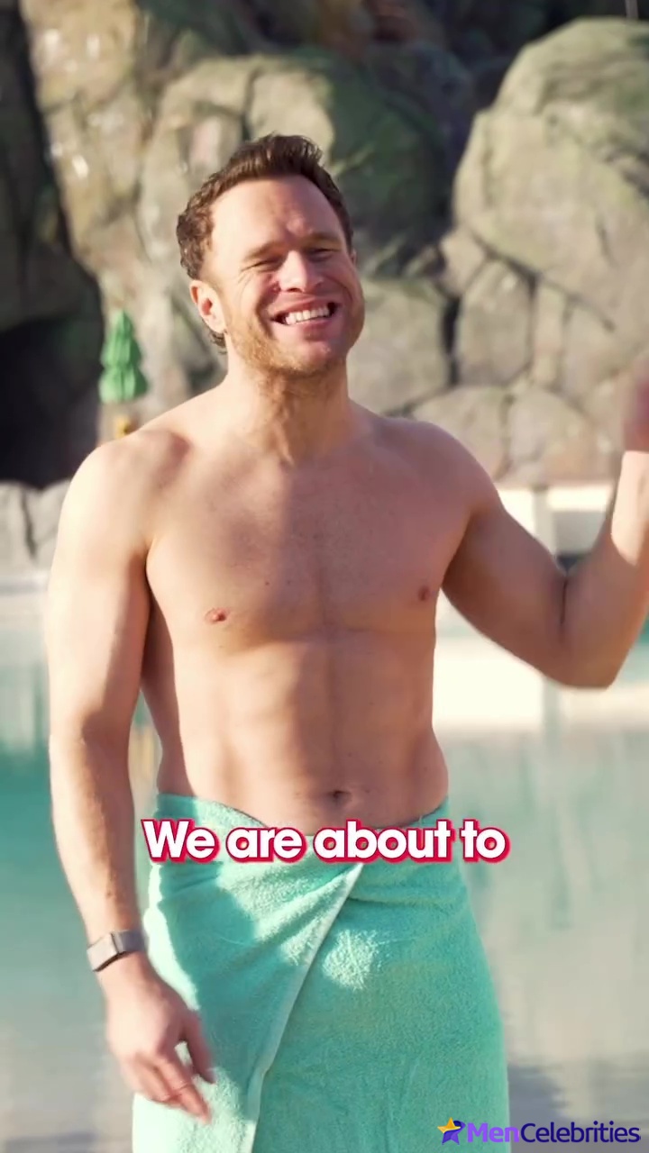 Olly Murs and Mark Wright at Universal Volcano Bay