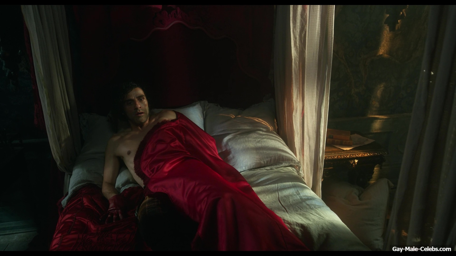 Oscar Isaac nude in Frankenstein