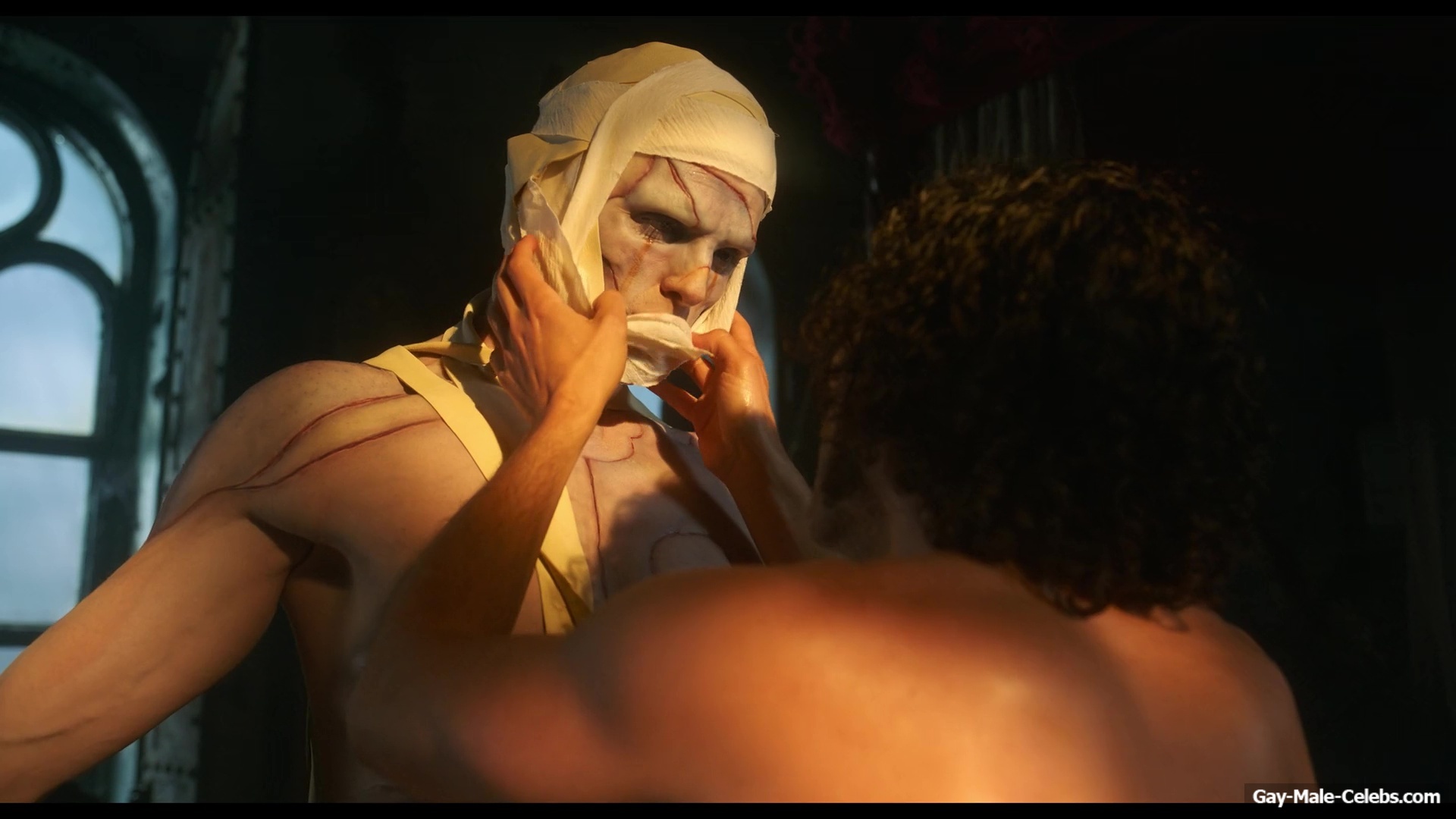 Oscar Isaac nude in Frankenstein