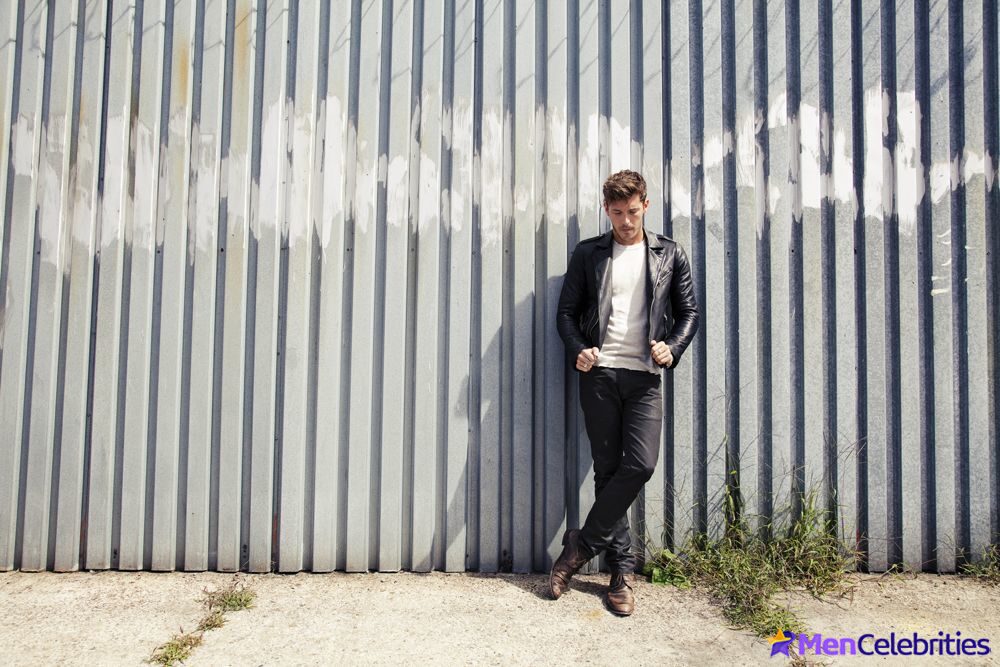 Sam Palladio sexy photos