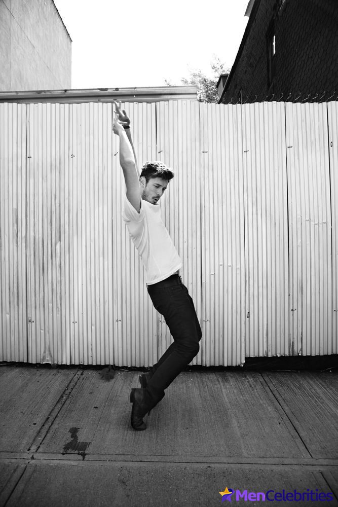 Sam Palladio sexy photos